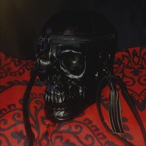 Skull handbag